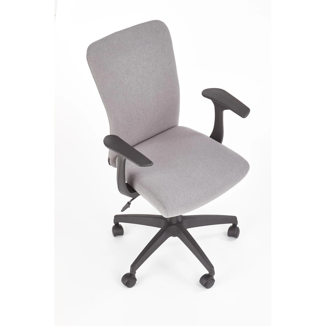 Patogi biuro kėdė su reguliuojama sėdyne ir minkštais ratukais