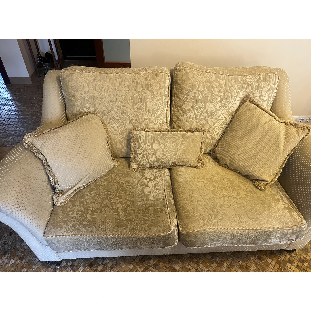 Itališka sofa gobelenas