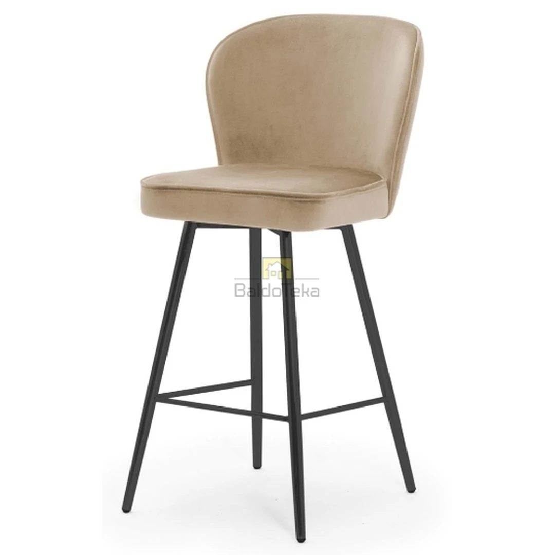 Aksominis sofos audinys su metališkomis kojelėmis