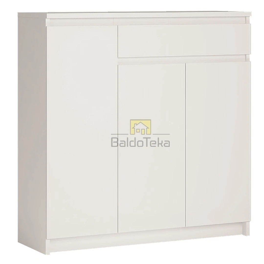 Šiuolaikiška balta matinė spinta LMDP