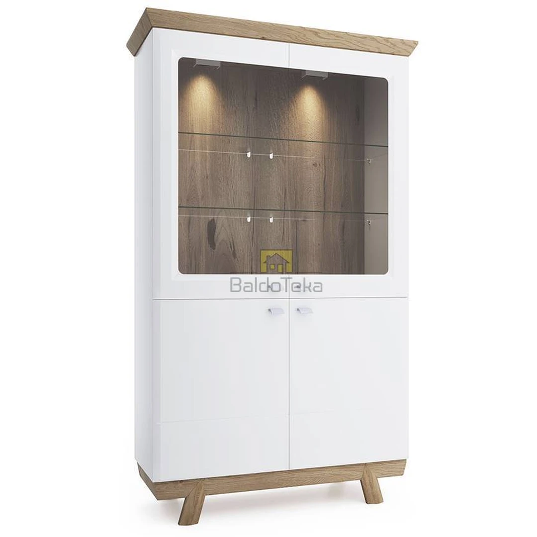 Moderni balta spinta su ąžuolo detalėmis ir apšvietimu