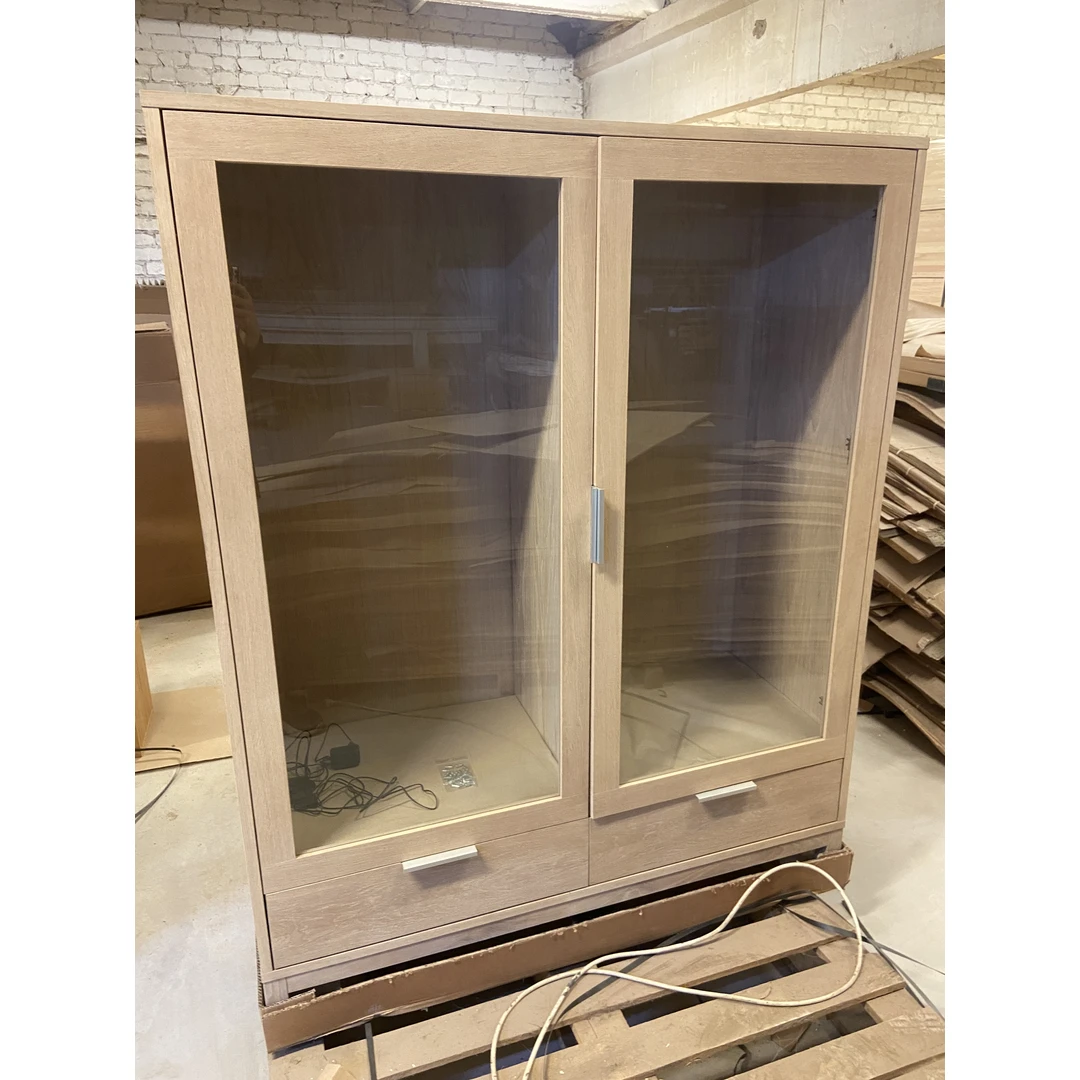 Moderni skandinaviška ąžuolo indauja – erdvi ir patvari