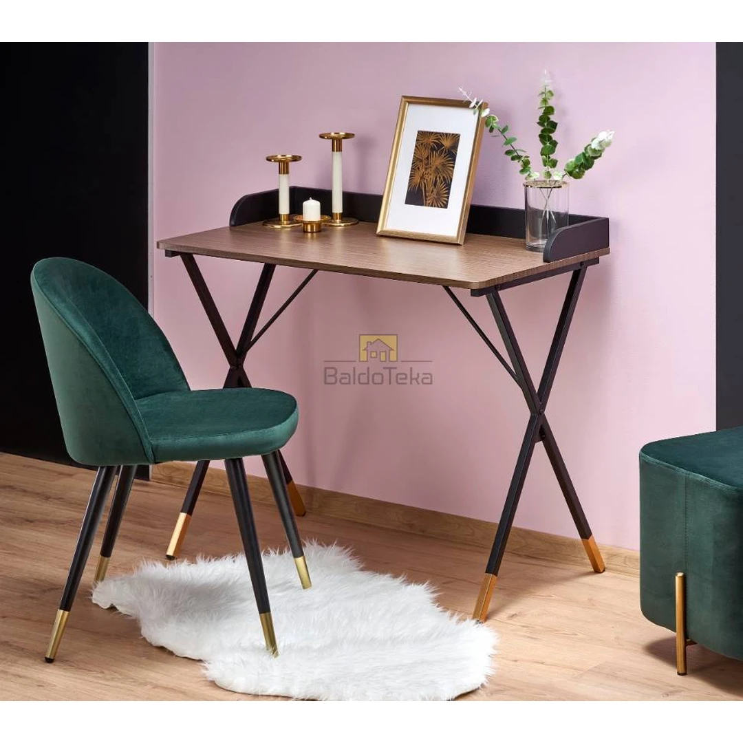 Stilinga MDF spintelė su dažytu metalu