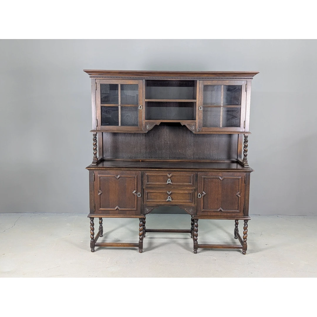 Autentiškas medinis bufetas su stikline vitrina