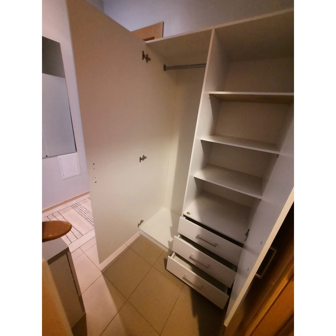 Ergonominė spinta 174/95/50 cm, Vilnius Fabijoniškės