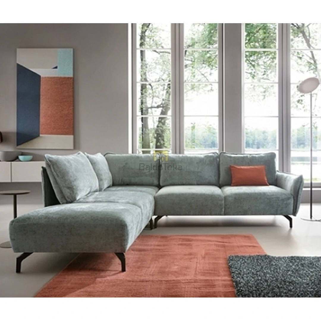 Platus sofų pasirinkimas – modernus dizainas ir patogumas