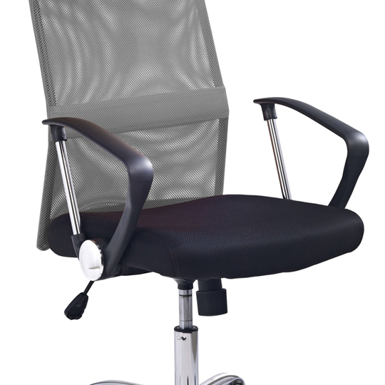 Patogi tinklinio audinio kėdė su chromuotais elementais