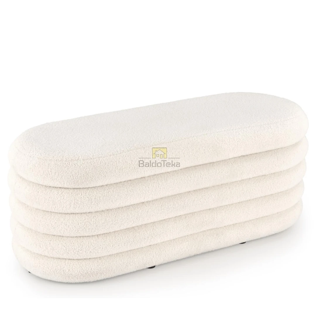 Elegantiškas gobeleno bouclé fotelis su metalo apvadais