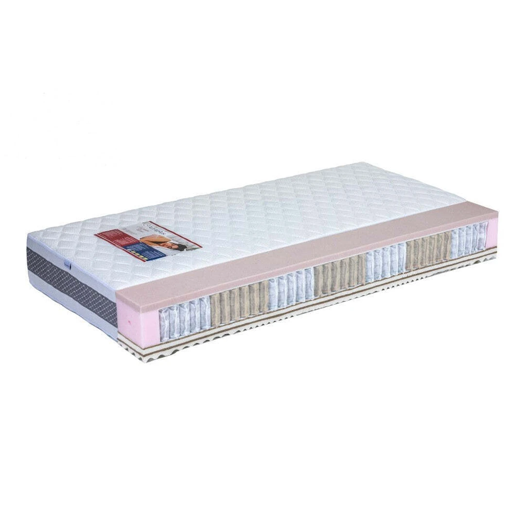 Elegantiška sofos komplektacija su minkštais pagalvėmis