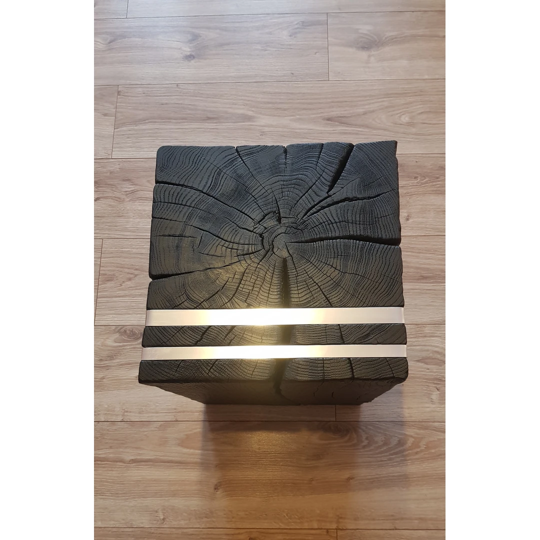 Masyvo kaladės ir staliukai