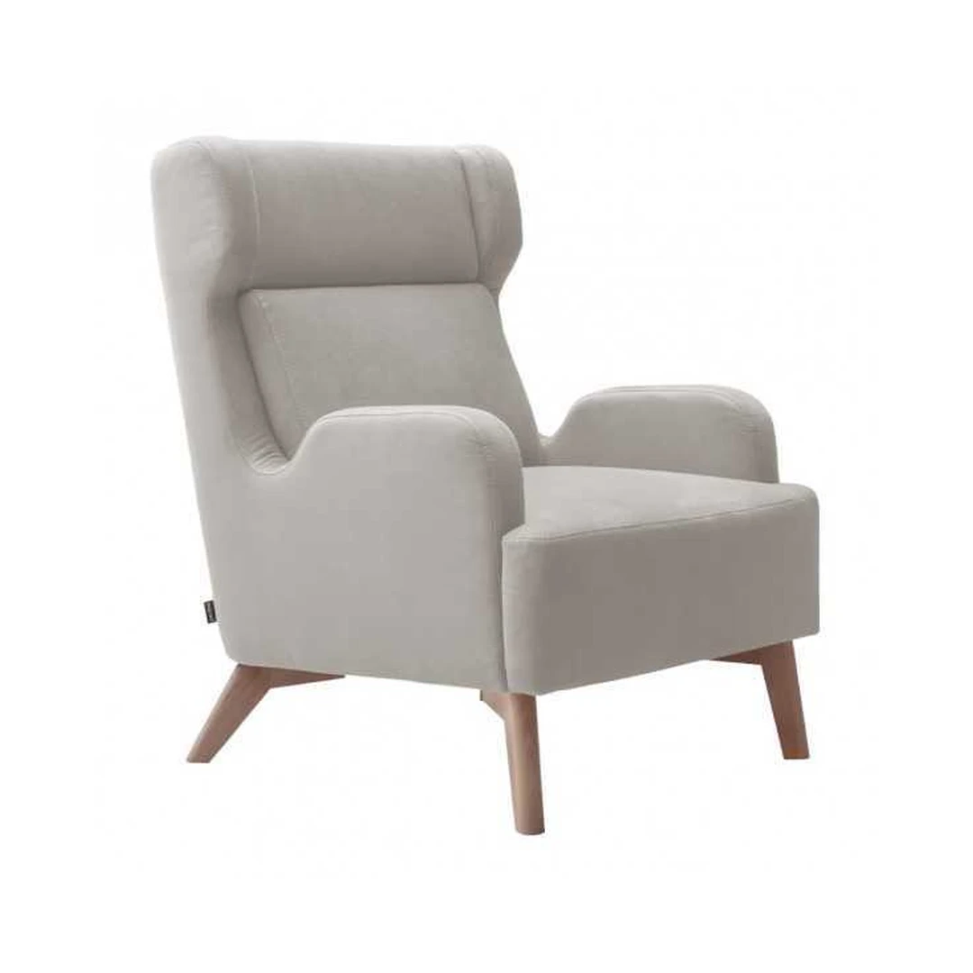 Ergonomiški laisvai pastatomi baldai su natūralia mediena