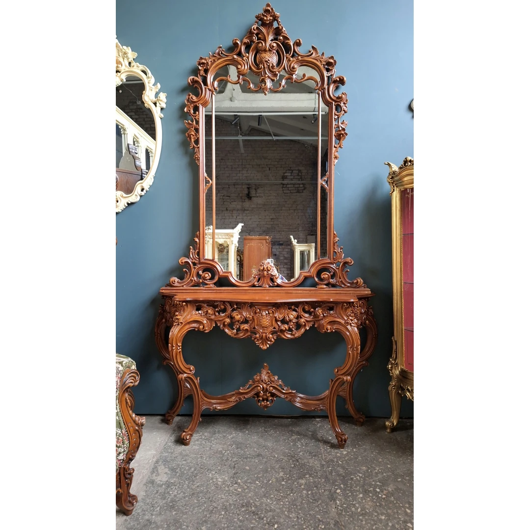 Rankų darbo raižiniais puošta konsolė 148x89 cm