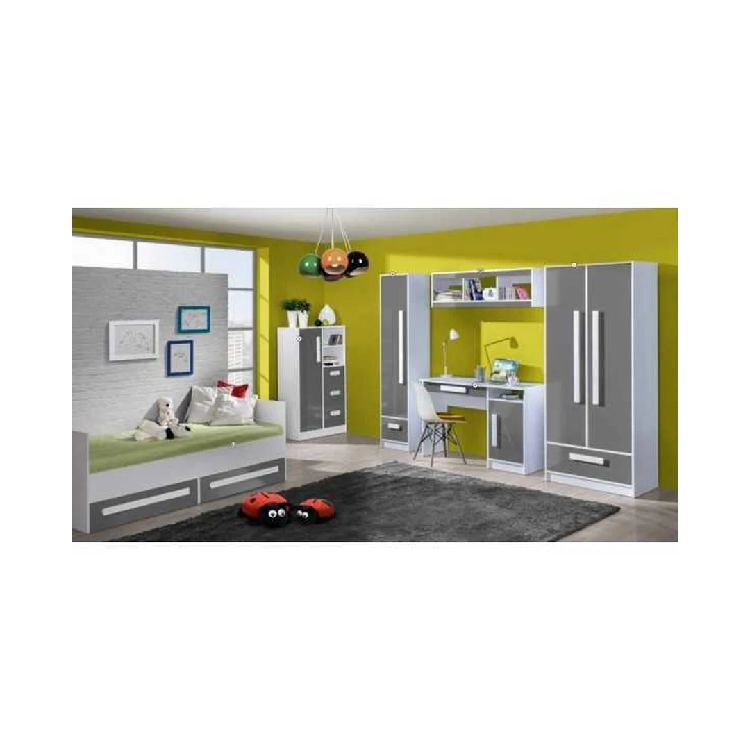 Ergonomiškas miegamasis komplektas su baltu korpusu ir pasirenkama fasadų spalva