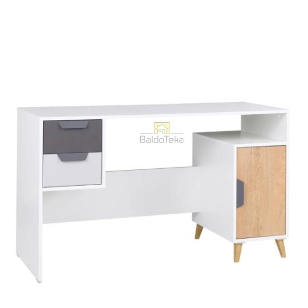 Šiuolaikiška balta matinė spinta su LMDP