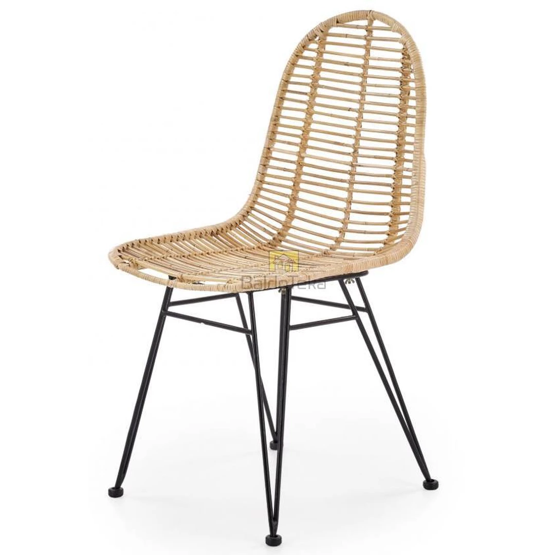 Natūralus ratano stalas su juodu metalu