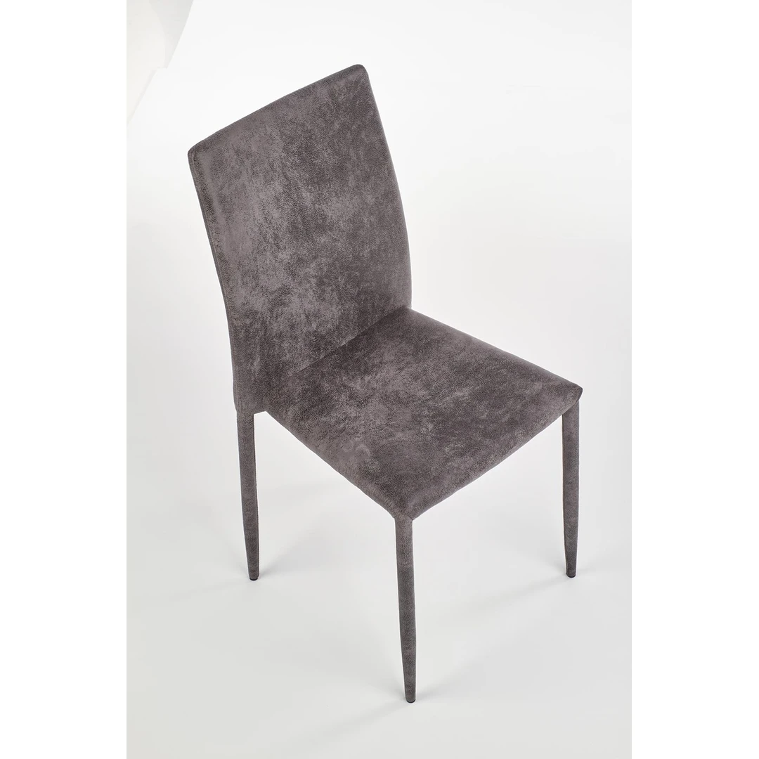 Elegantiška sofos komplektacija mėgstantiems komfortą