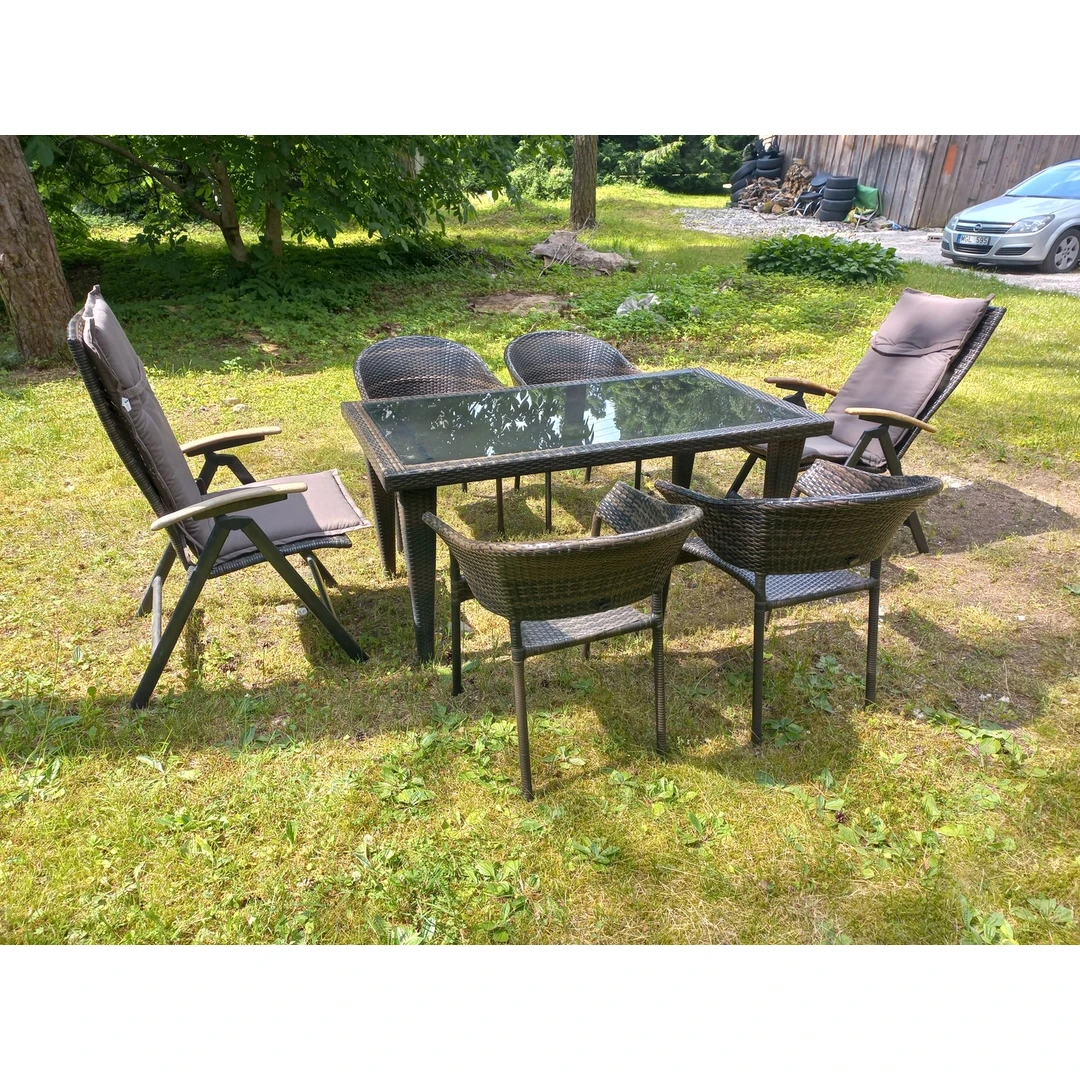 Juodi 2× komplektukai su įdubimu 150€