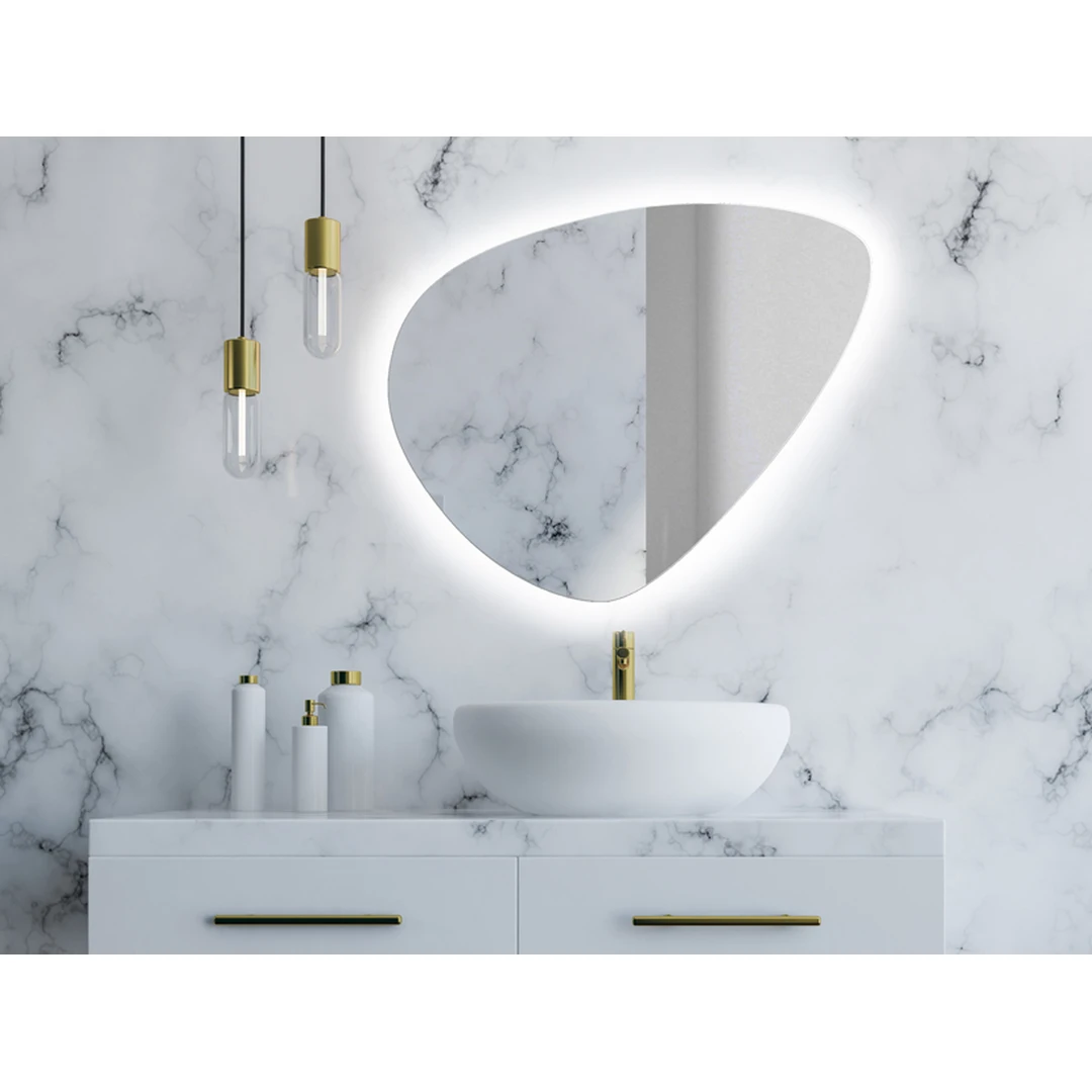 Modernus veidrodis su LED apšvietimu