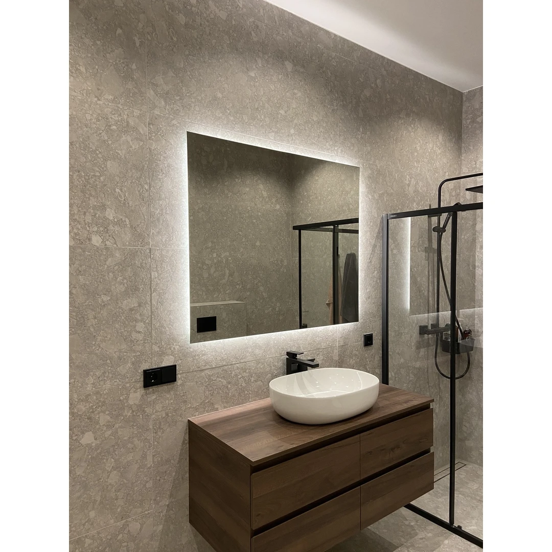 Individualūs veidrodžiai pagal užsakymą