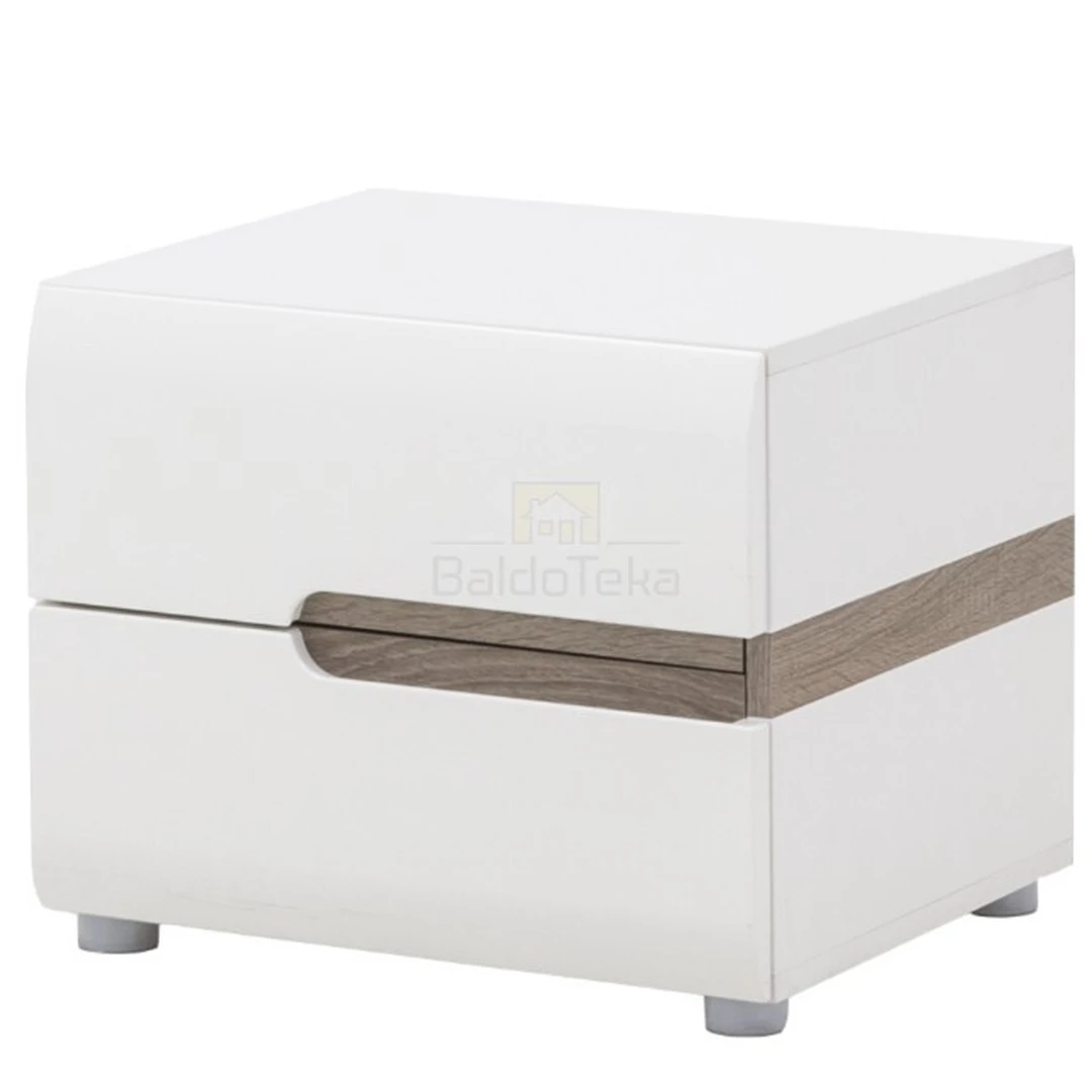 Alpių baltumo spalvos spinta su triufeliniu ąžuolu