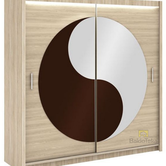 Šviesaus ąžuolo sonoma spintos su LED apšvietimu ir veidrodžiu