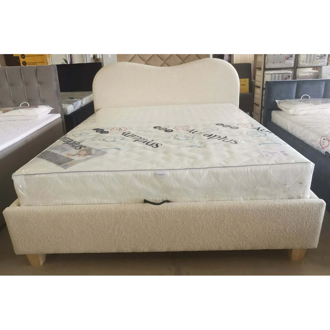 Lietuviškos gamybos lova – idealus sprendimas miegamajam