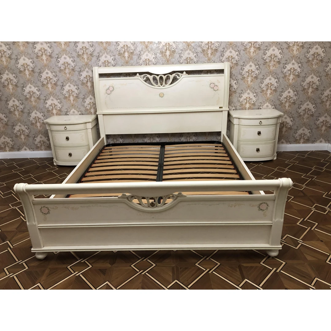 Itališki Donatella miegamieji baldai – Alberto Mario Ghezzani kolekcija