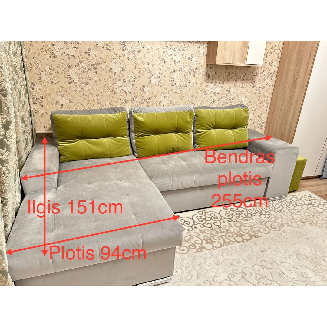 Minkštas kampas su miegama funkcija ir patalynės dėže