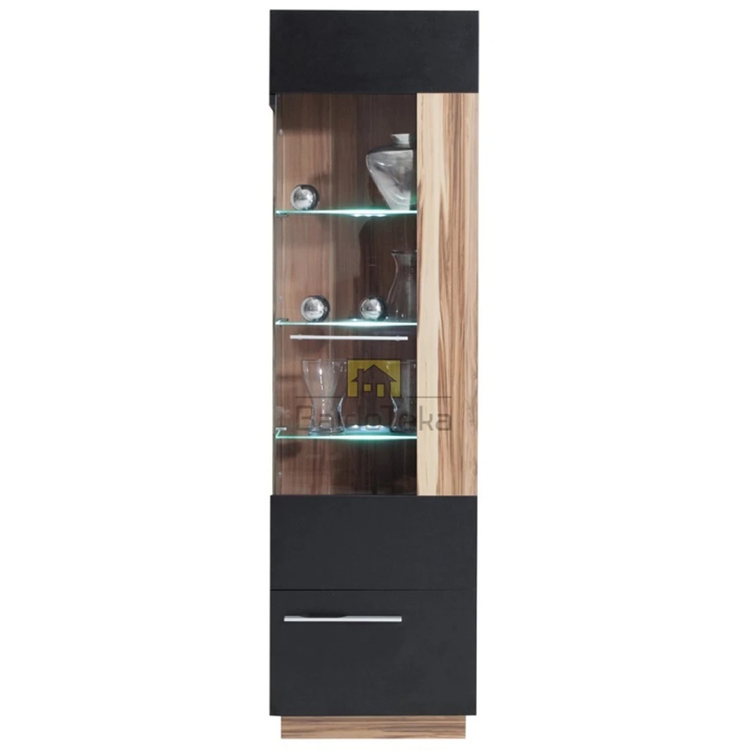 Šiuolaikiška spinta su LED apšvietimu