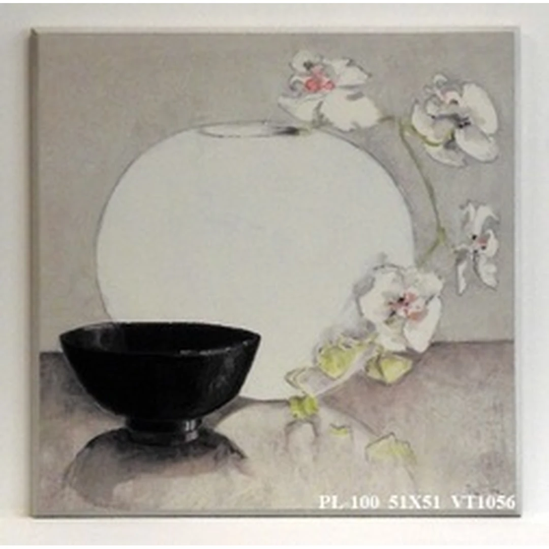 Stilingas 51×51 cm stalas – puikus sprendimas mažiems kambariams