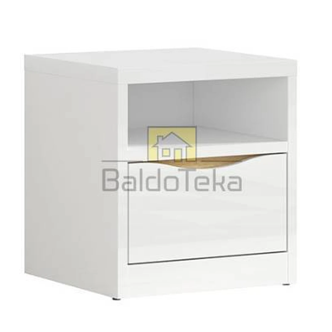 Moderni balta blizgi spinta su ąžuolo nagano detalėmis