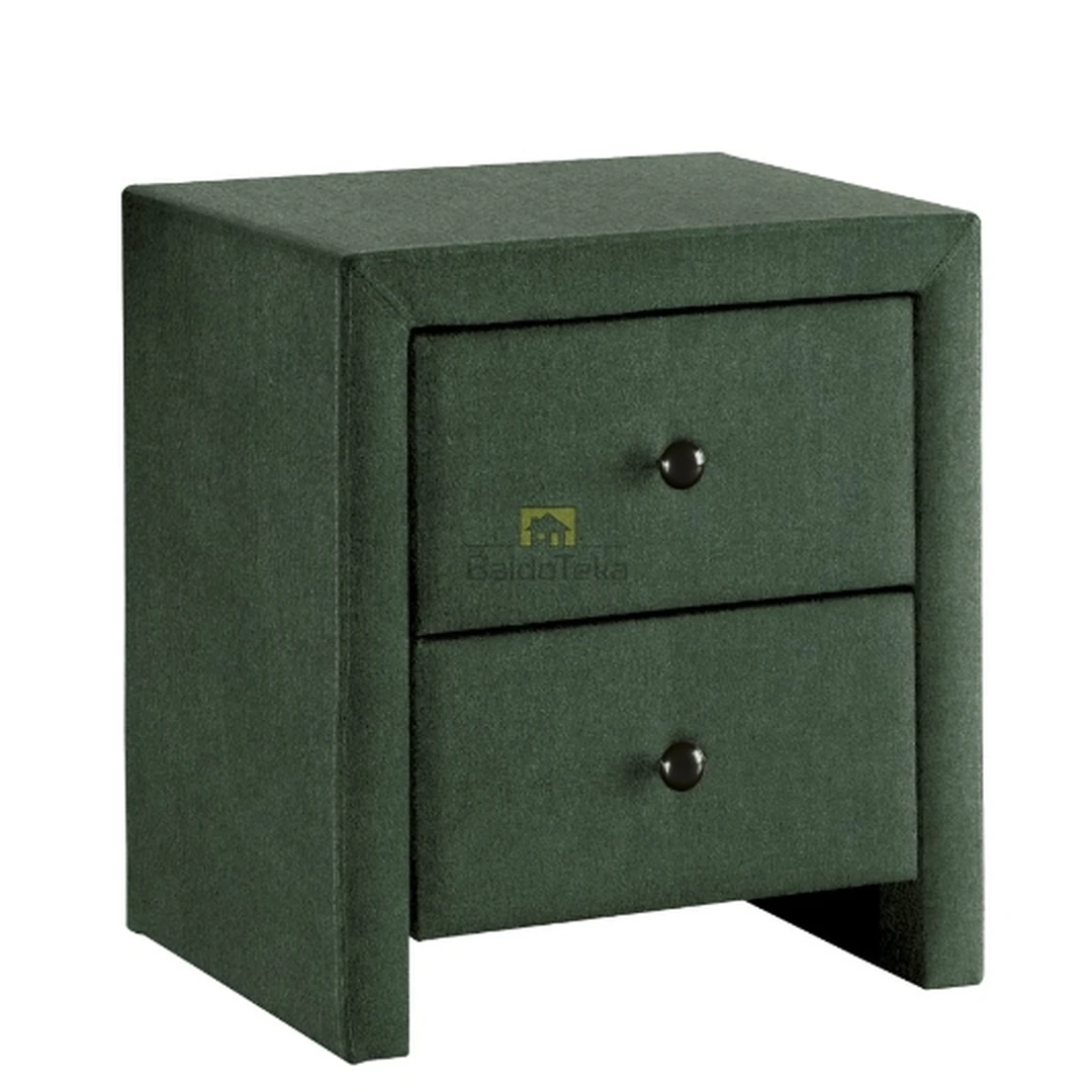 Žalias veliūrinis fotelis – erdvus ir minkštas