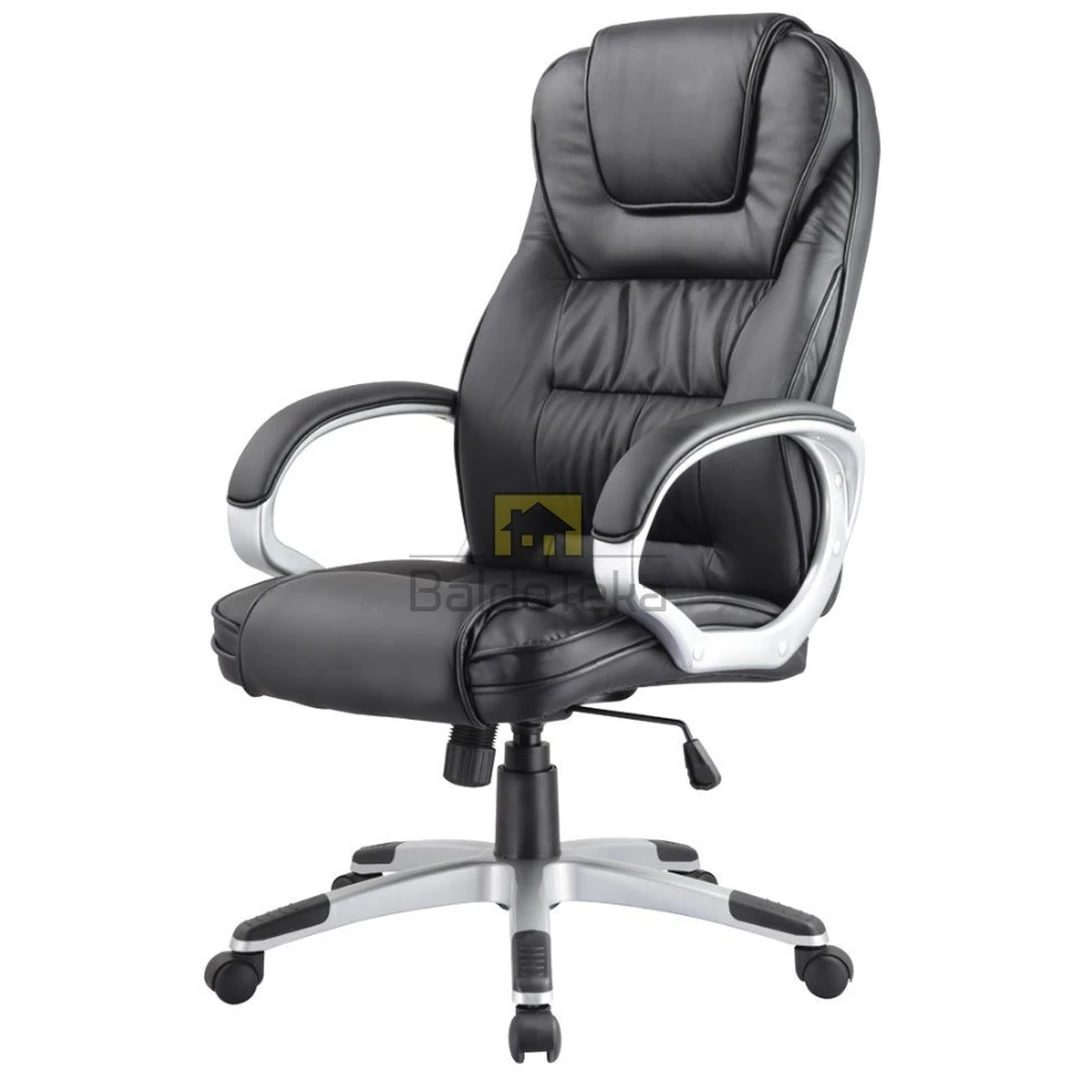 Ergonomiškas juodas biuro kėdė su TILT mechanizmu ir ratukais