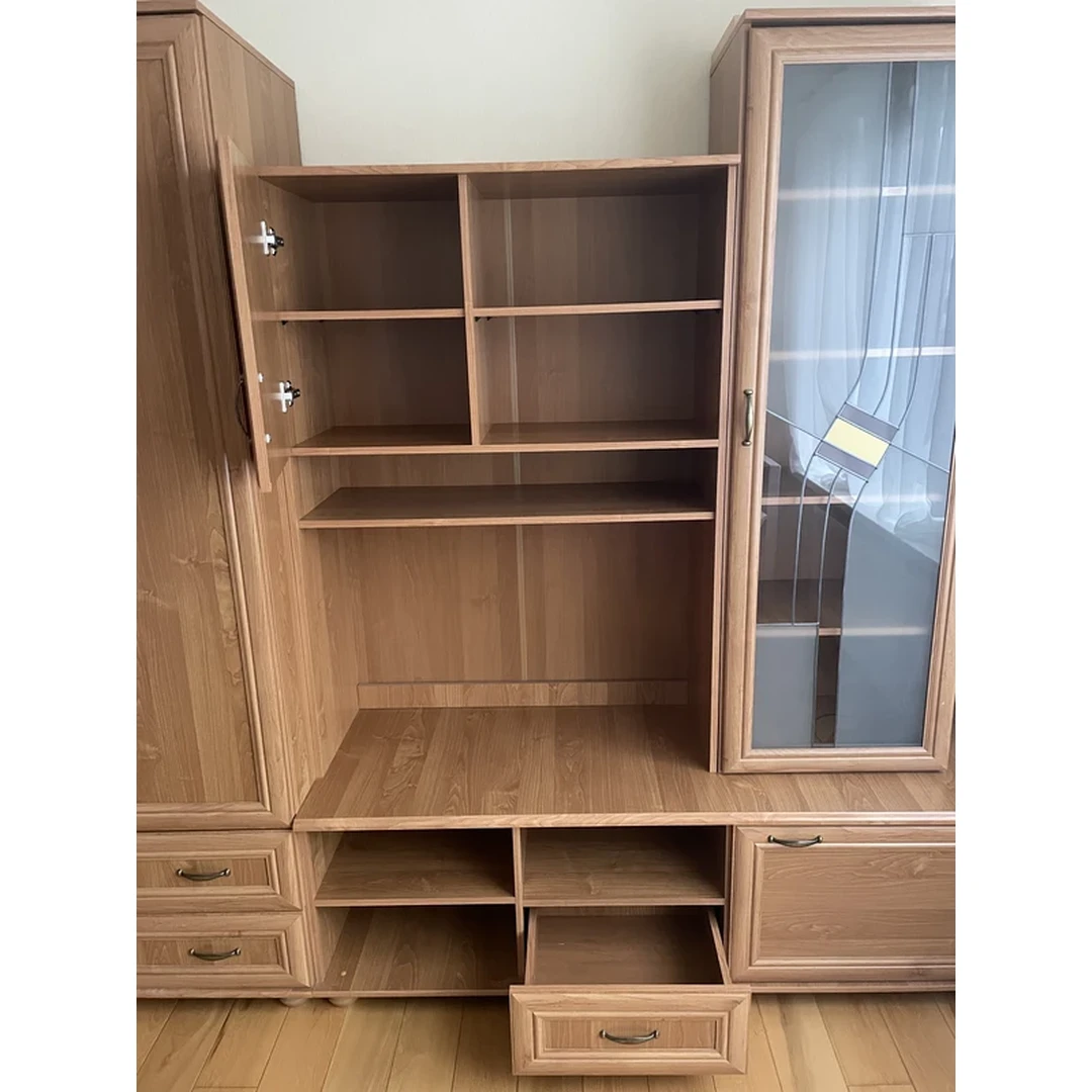 Sekcija su erdviu laikymu