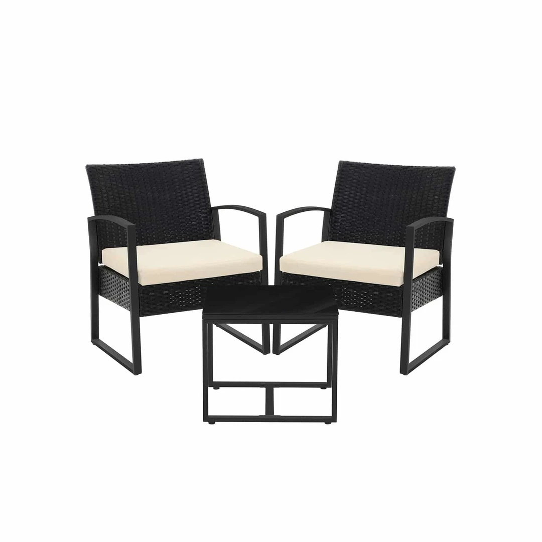 PE polirotangas suteikia sodui grožio ir žavesio