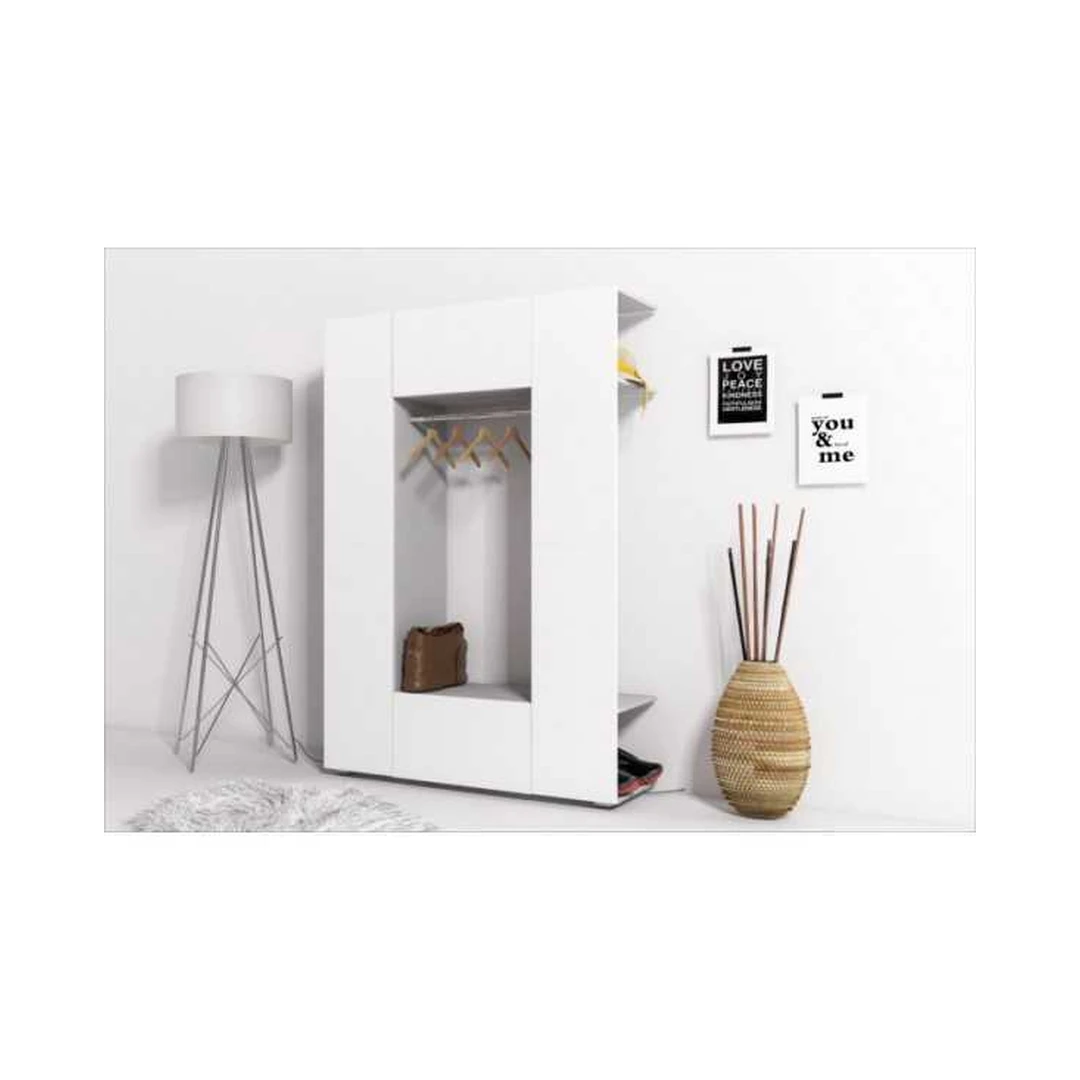 Elegantiška spinta pilka ir balta matinė