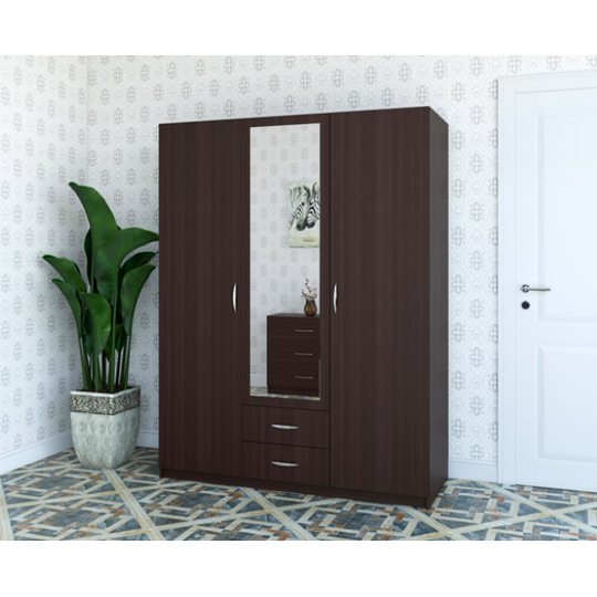 Didelė trijų durų spinta su veidrodžiu – puikus pasirinkimas