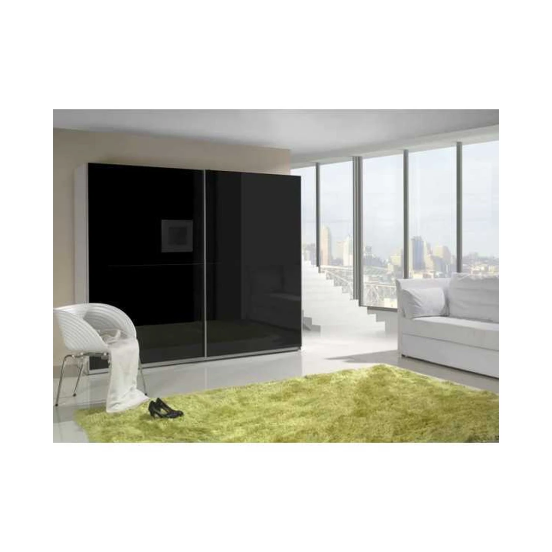 Ergonomiškos stumdomos spintos su blizgiais priekiais