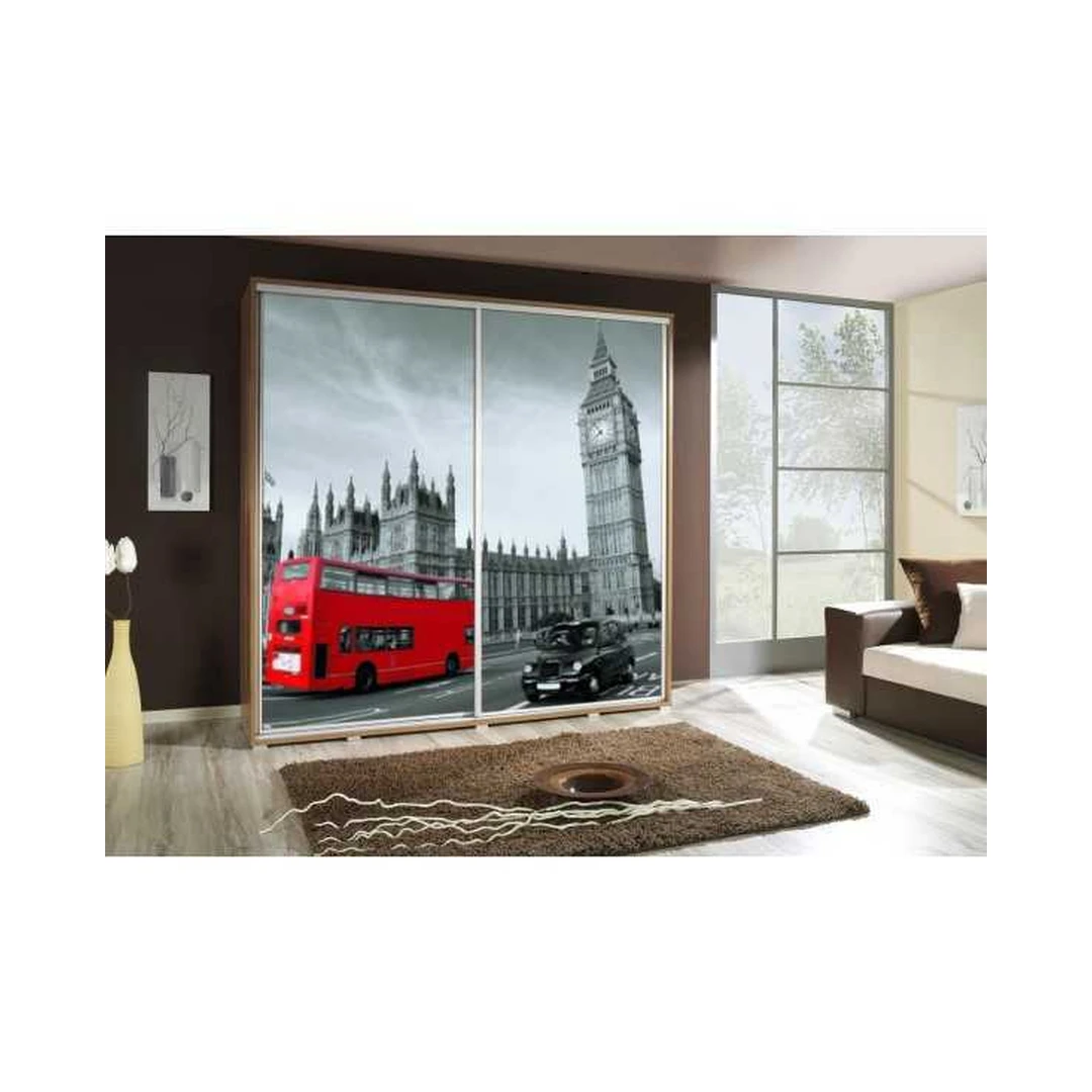 Erdvus spintos modelis – 205 cm plotis, 215 cm aukštis