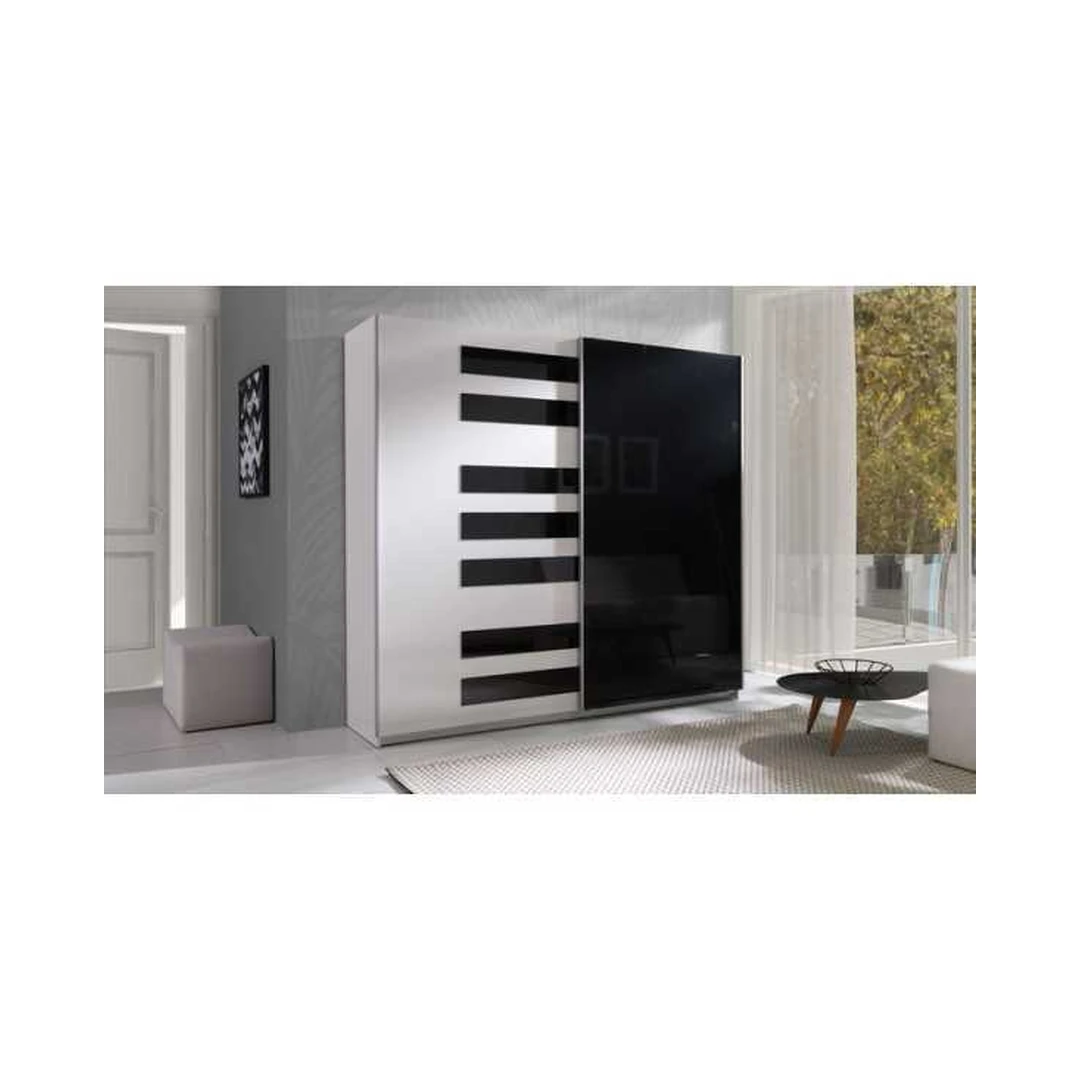 Erdvus baltas/bližgi juodas spintas su stumdomomis durimis ir LED apšvietimu