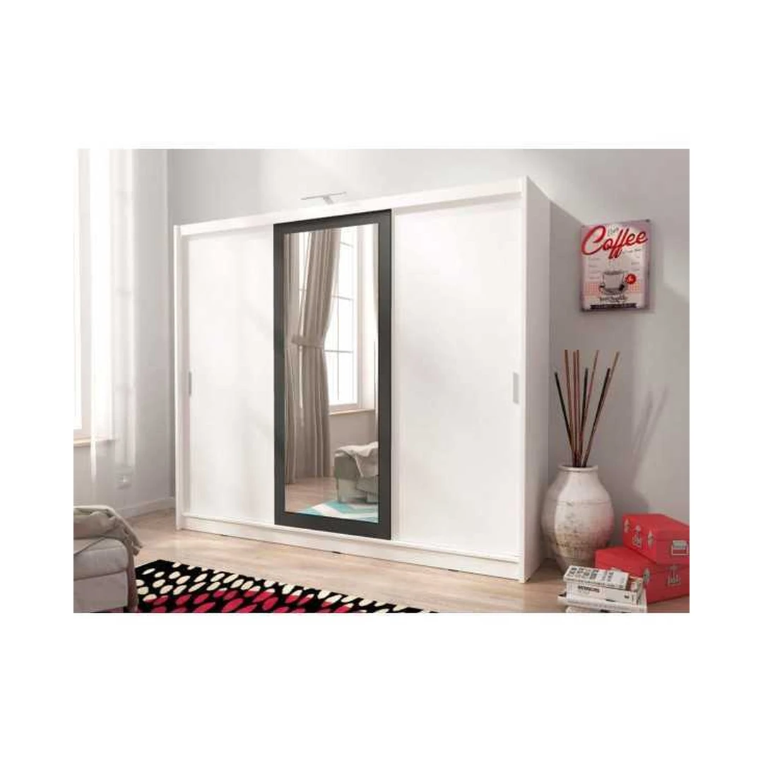 Moderni spinta WIKI II 250 PI su stumdomomis durimis ir veidrodžiu