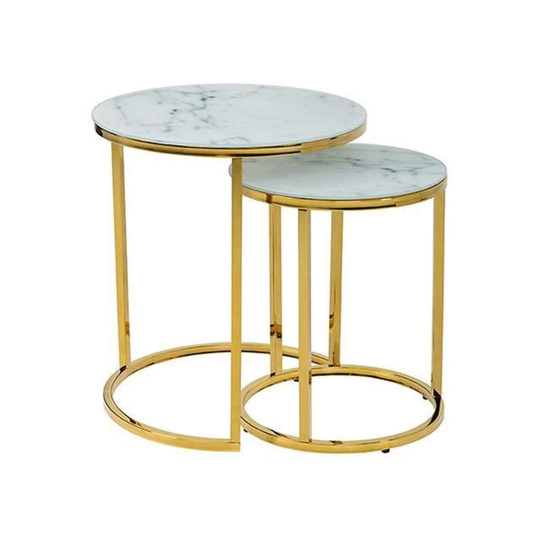 Elegantiška sofos komplektacija su minkštais pagalvėmis