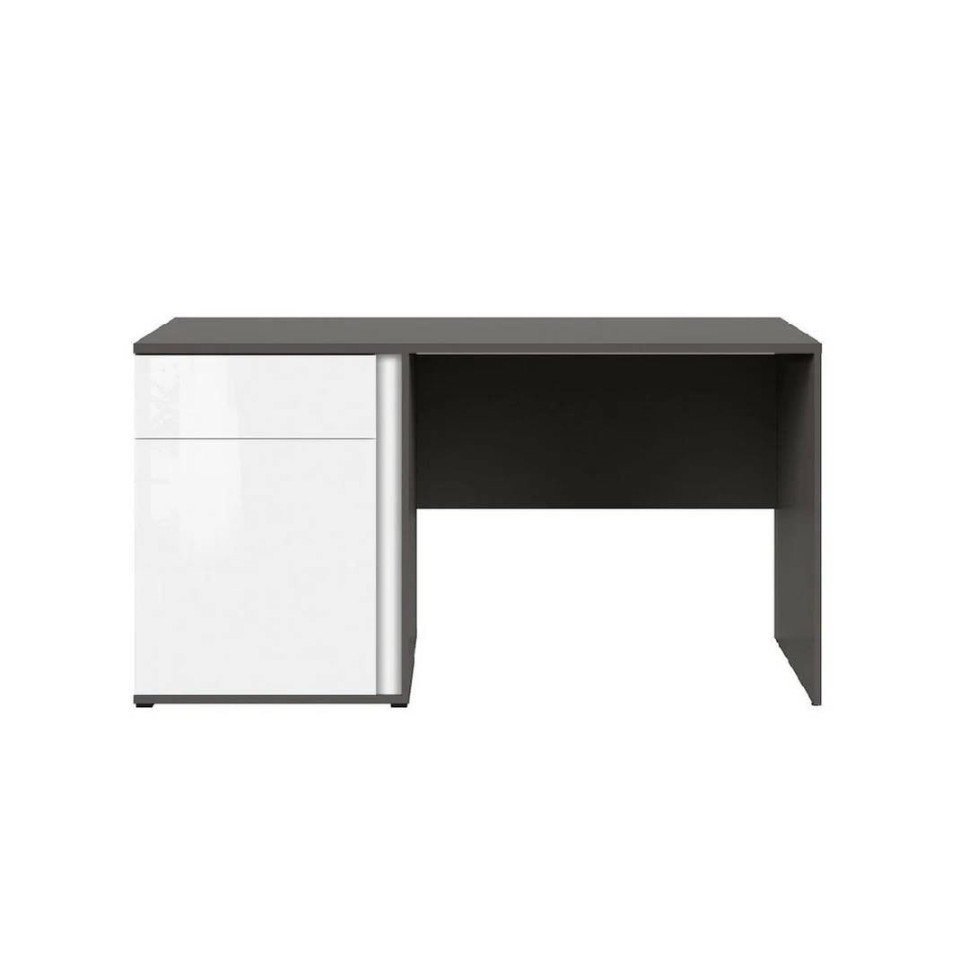 Funkcionalus rašomasis stalas darbui ir žaidimui