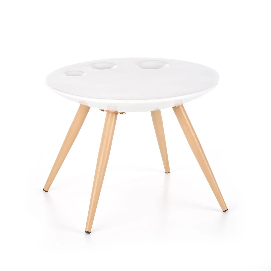 Elegantiška sofos komplektacija su minkštais pagalvėmis