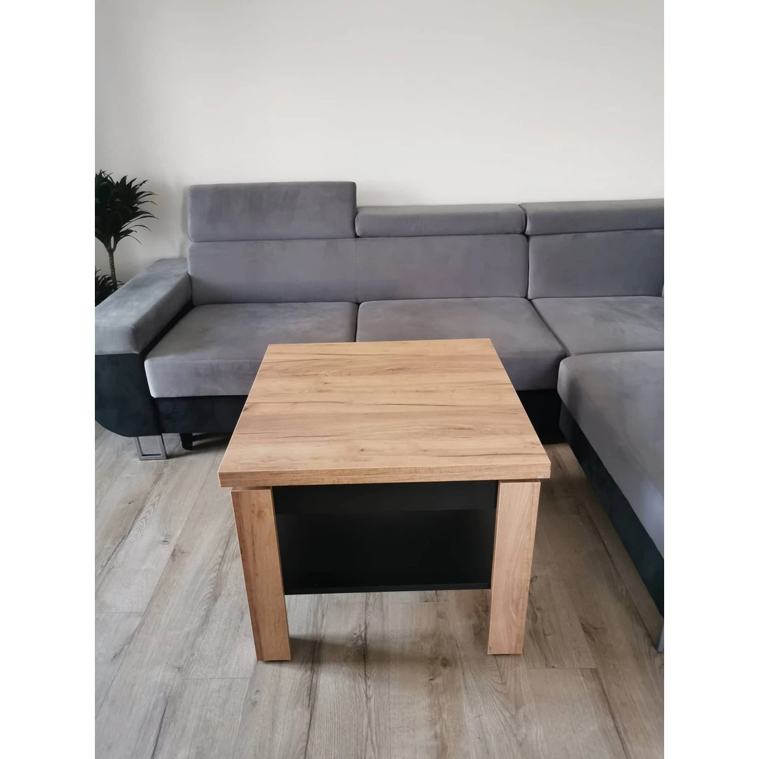 Transformuojamas staliukas – idealus nedidelėms patalpoms