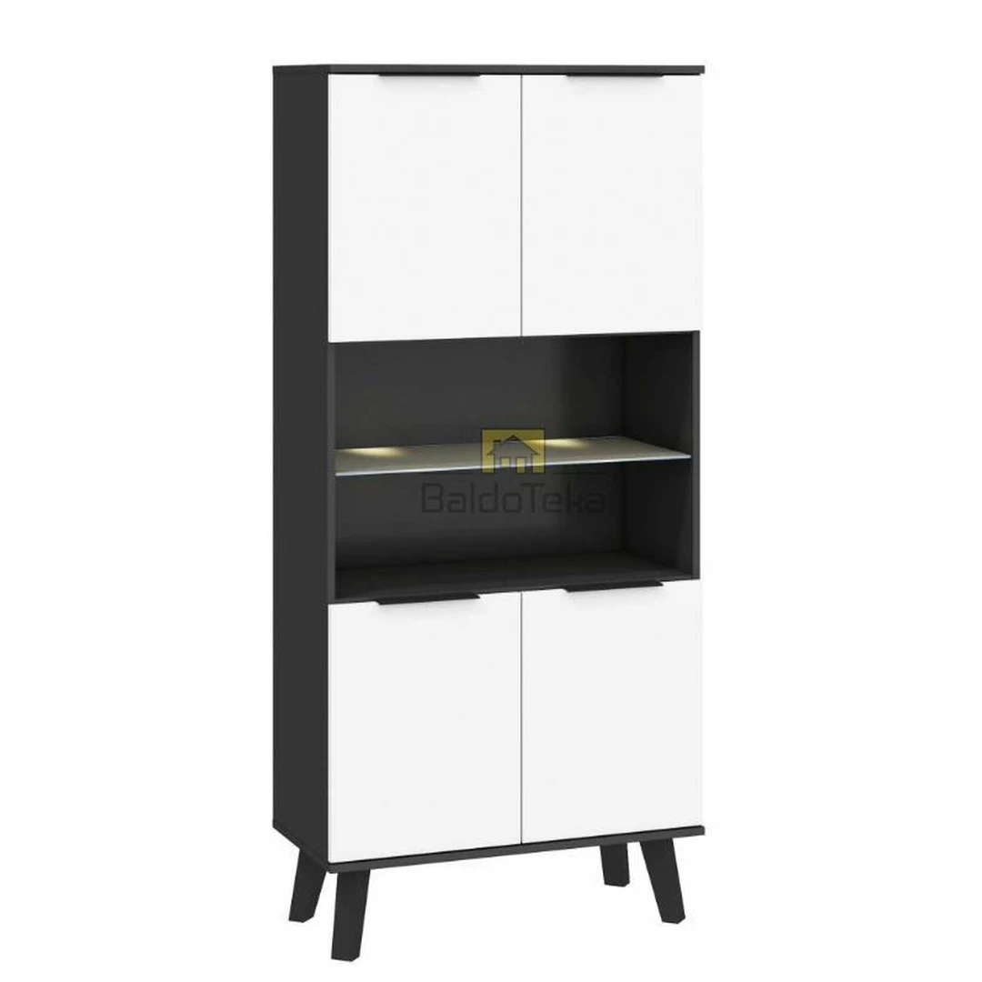 Šiuolaikiška juoda spinta su medinėmis kojelėmis