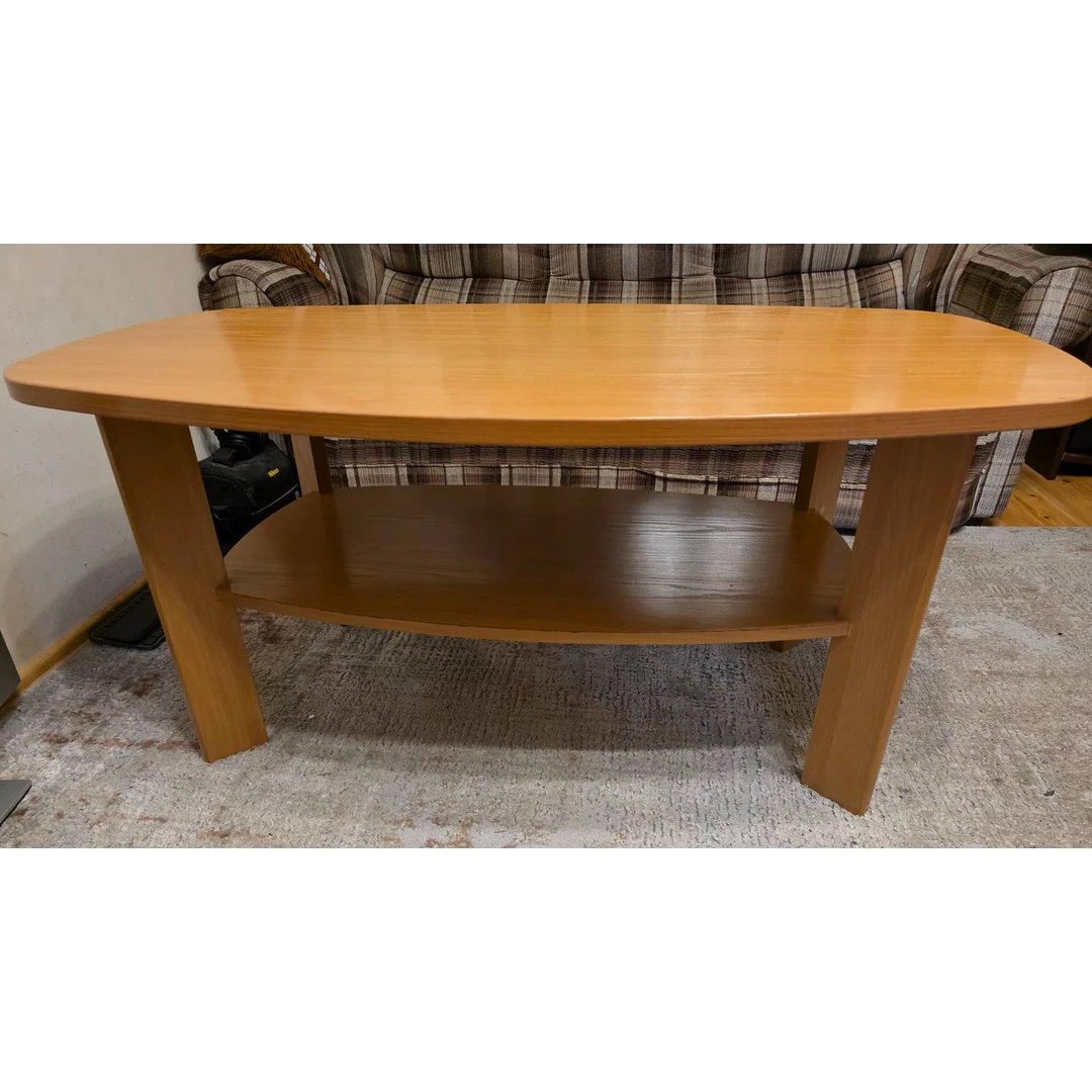 Elegantiškas staliukas 120x70 cm