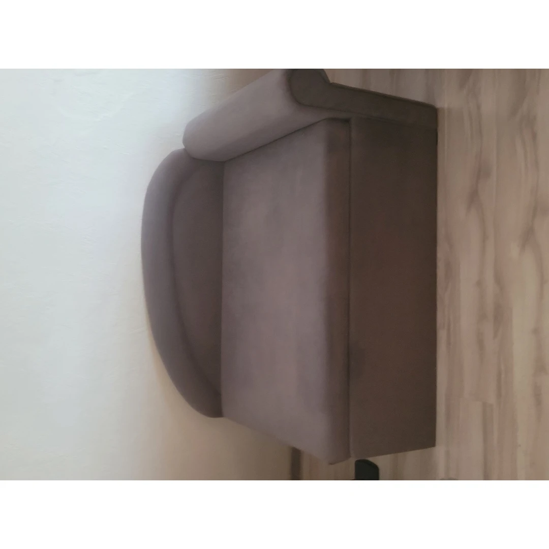 Geros būklės miegamasis komplektas, ilgis 200 cm, plotis 75 cm