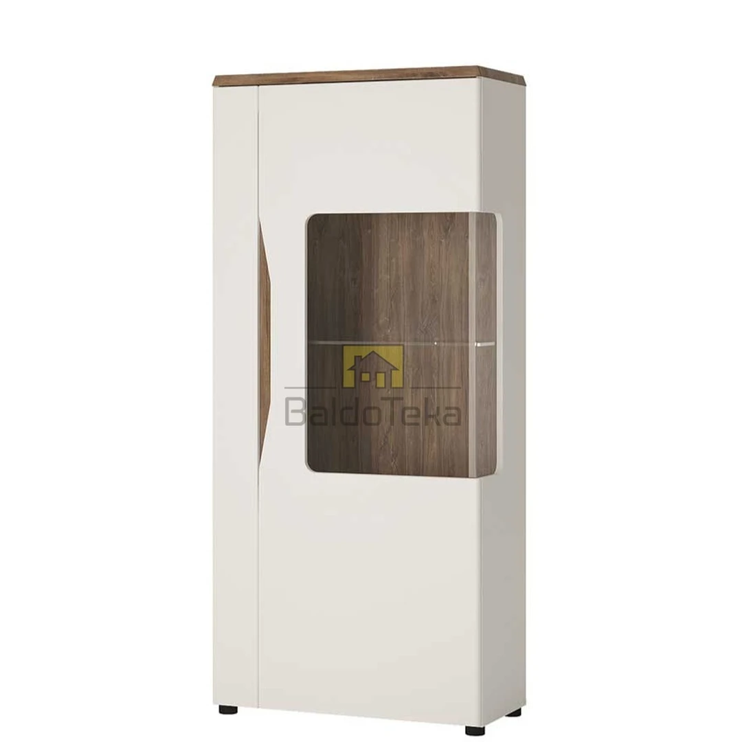 Moderni spintelė su tylaus uždarymo sistema ir apšvietimu