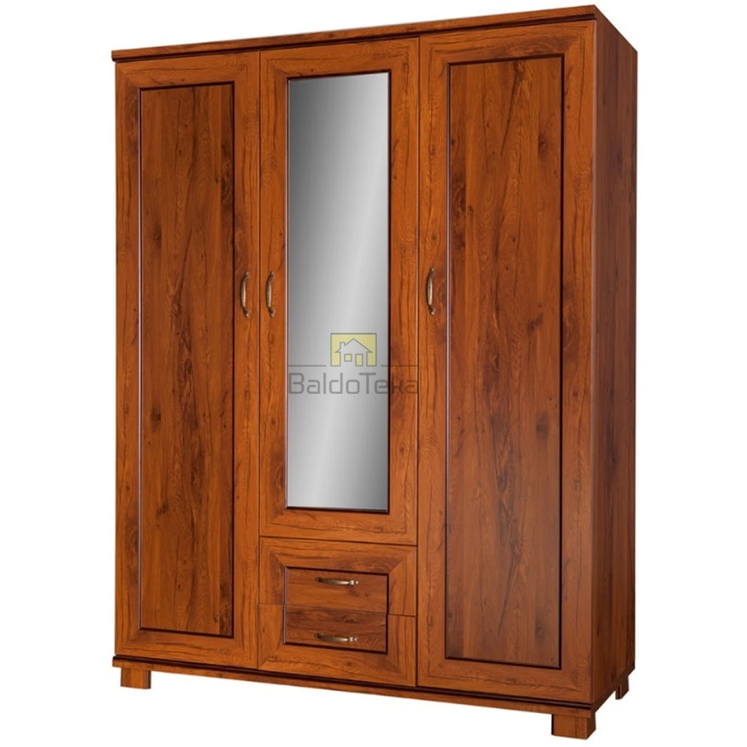 Šviesi Sanremo spalvos spinta su metalinėmis rankenėlėmis